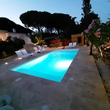 Villa Rasoa Chambre Love 아그 외부 사진